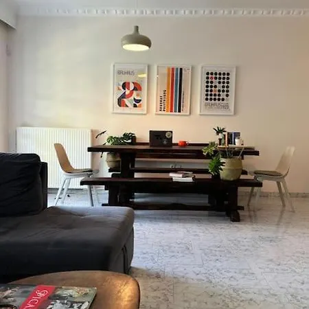 Comfort And Sunny Apartment, Marousi Oaka Stadium Neratziotissa-2