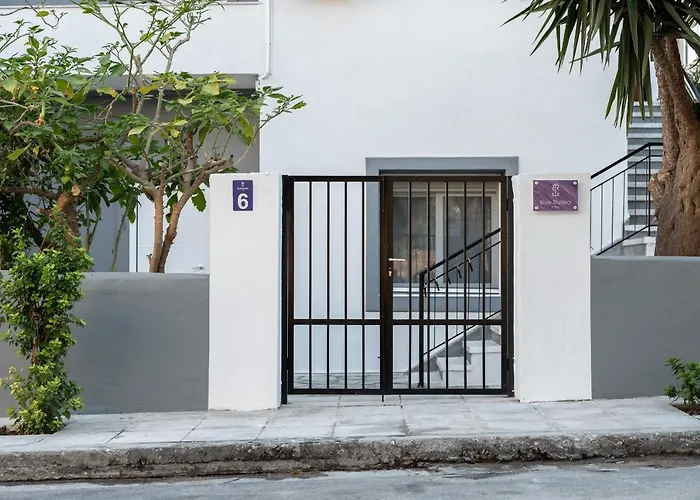 Blue Riviera Villas & Suites - Alimos 2